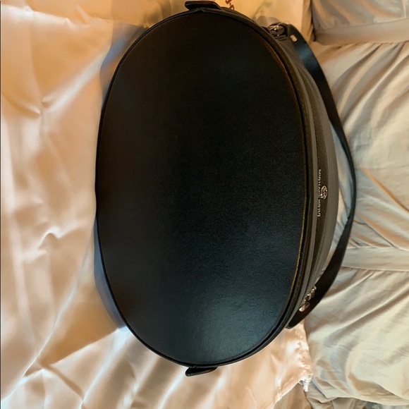 Michael Kors bag - Picture 3 of 4